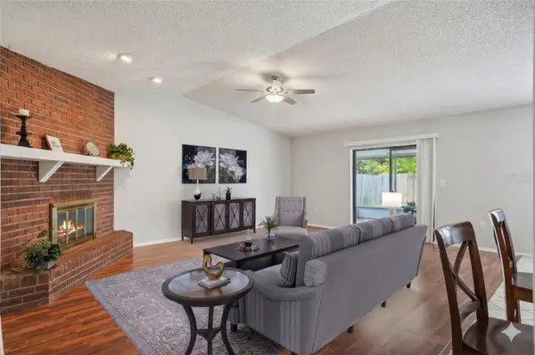 105 LOTUS CIR, Safety Harbor, FL 34695