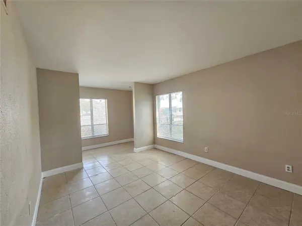 7602 POWHATAN AVE W #3, Tampa, FL 33615