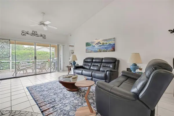 6447 PINE WALK DR, New Port Richey, FL 34655