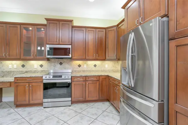 16022 GOLDEN LAKES DR, Wimauma, FL 33598