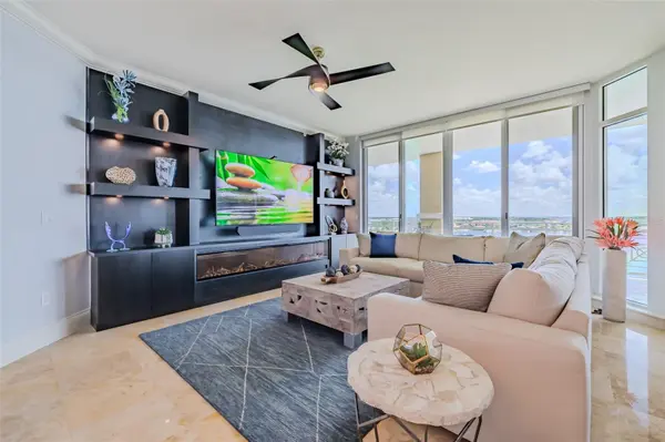 130 RIVIERA DUNES WAY #802, Palmetto, FL 34221