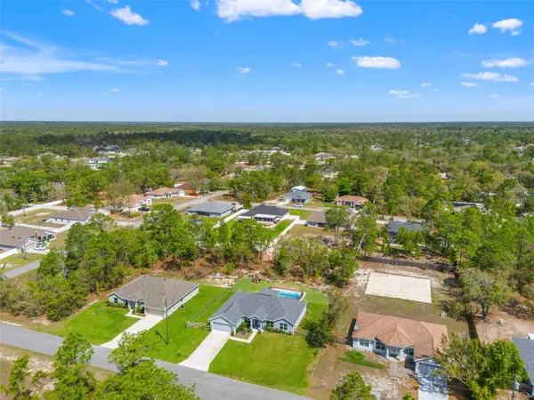 12015 PHOENIX AVE, Weeki Wachee, FL 34614