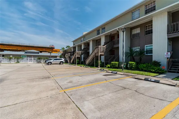 4875 W MCELROY AVE #G208, Tampa, FL 33611