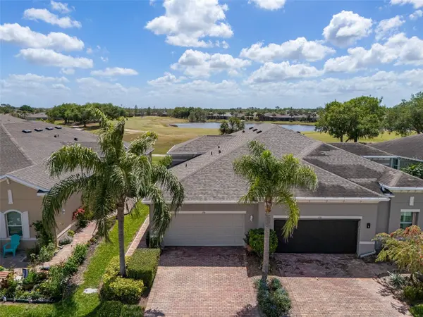 718 CHIPPER DR, Sun City Center, FL 33573