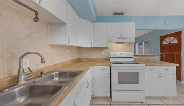 5326 BERKLEY RD, New Port Richey, FL 34652