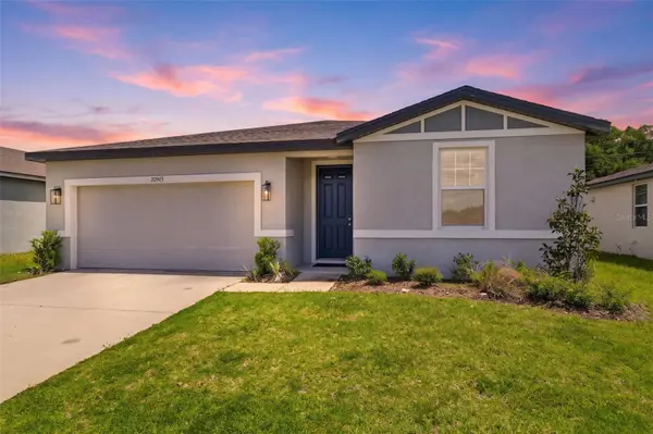 38905 HARLOW ROSE DR, Zephyrhills, FL 33540