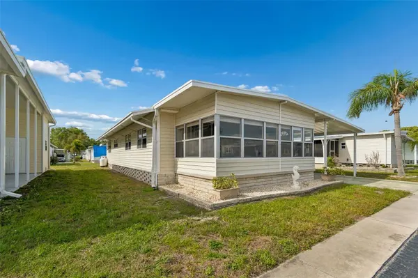 12651 SEMINOLE BLVD #15I, Largo, FL 33778
