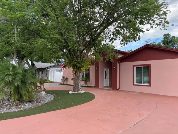 6747 RALSTON BEACH CIR, Tampa, FL 33614