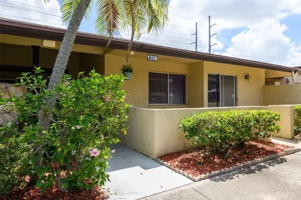 1308 13TH CIR SE, Largo, FL 33771