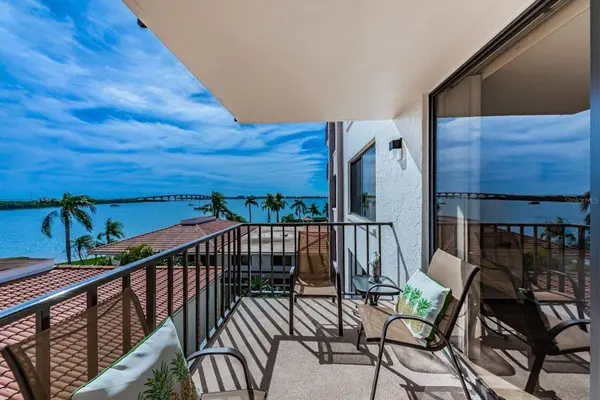 6357 BAHIA DEL MAR BLVD #407, St Petersburg, FL 33715