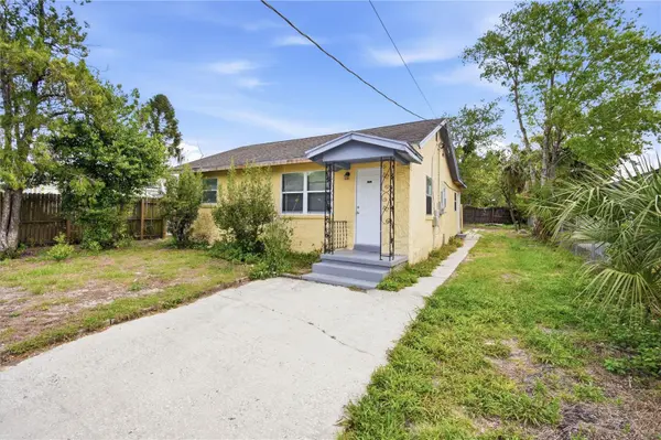 8419 N SEMMES ST, Tampa, FL 33604