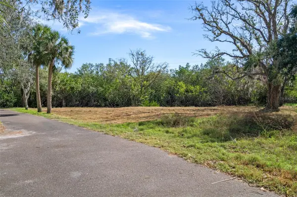 IRWIN ST, Safety Harbor, FL 34695