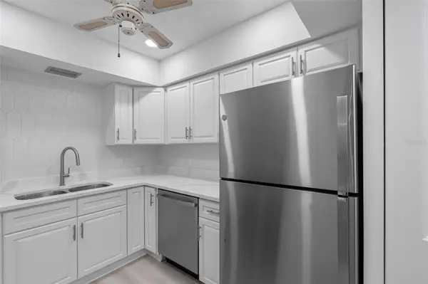 1451 GULF BLVD #101, Clearwater Beach, FL 33767