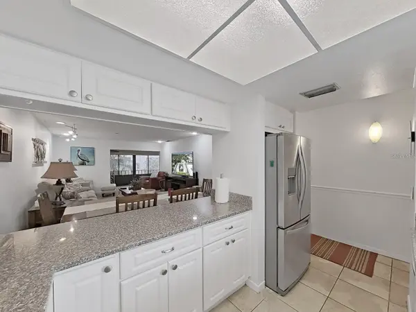 215 VALENCIA BLVD #213, Largo, FL 33770