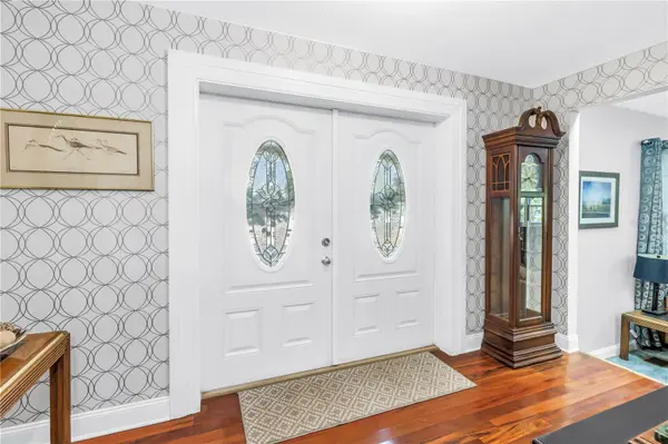 6505 CEDAR ST NE, St Petersburg, FL 33702
