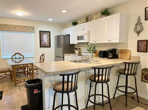4029 60TH ST W, Bradenton, FL 34209