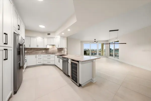 1170 GULF BLVD #1004, Clearwater, FL 33767