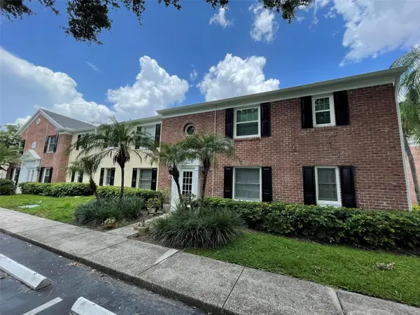 13686 ORANGE SUNSET DR #201, Tampa, FL 33618