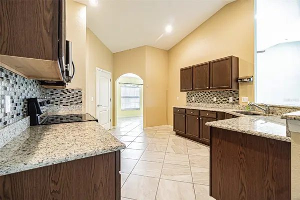 1311 EVERGREEN PARK CIR, Lakeland, FL 33813