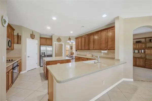 9313 LISBON ST, Seffner, FL 33584