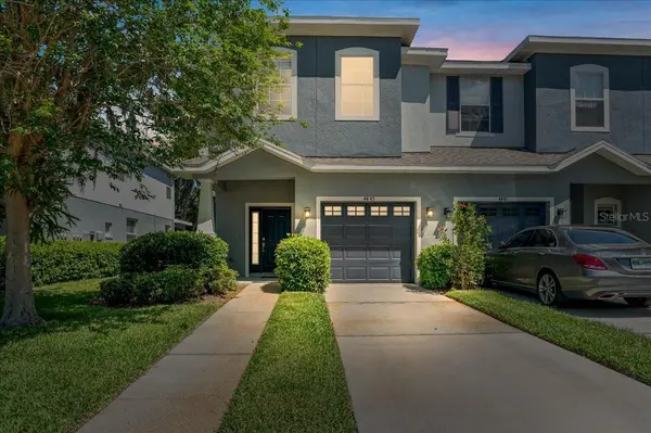 4445 AMBERLY OAKS CT, Tampa, FL 33614