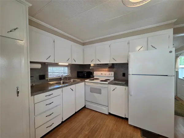 4333 72ND ST N #80, St Petersburg, FL 33709