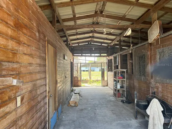 15617 CASEY RD, Tampa, FL 33624