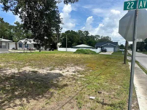 801 22ND AVE S, St Petersburg, FL 33704