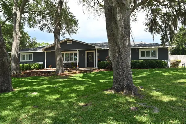 1311 ESTATEWOOD DR, Brandon, FL 33510