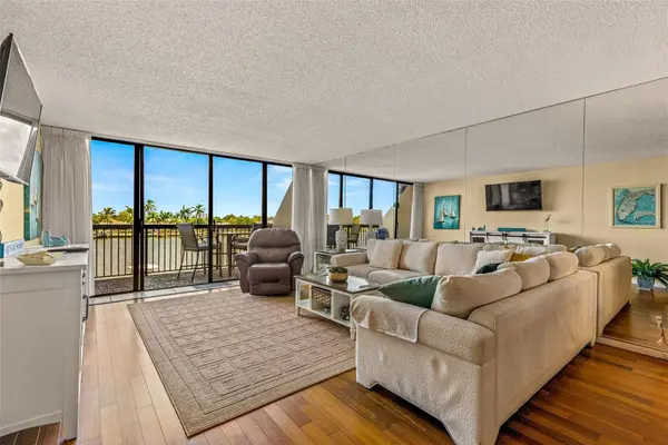 9495 BLIND PASS RD #202, St Pete Beach, FL 33706