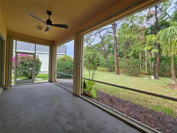 2097 WASATCH DR, Sarasota, FL 34235