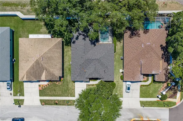 1603 GRAND HERITAGE BLVD, Valrico, FL 33594