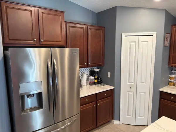 6629 WAGON TRAIL ST, Zephyrhills, FL 33541