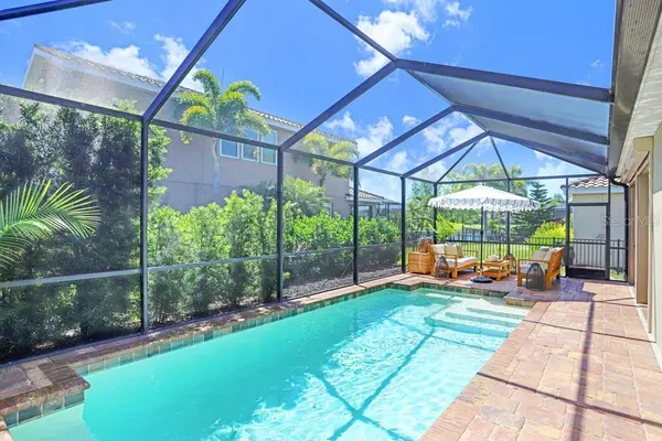 2807 ORIOLE DR, Sarasota, FL 34243