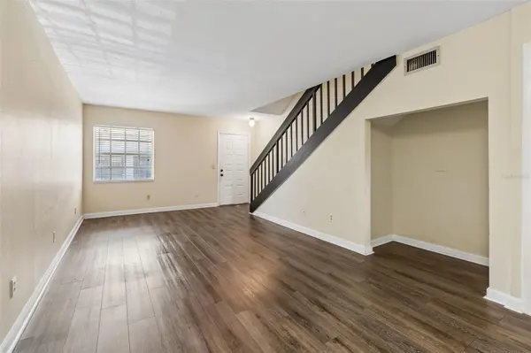 4839 MCELROY #F206, Tampa, FL 33611