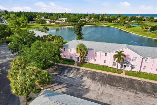 4754 COBIA DR SE #D, St Petersburg, FL 33705