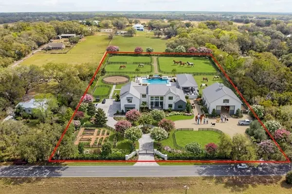 8302 WIRE RD, Zephyrhills, FL 33540
