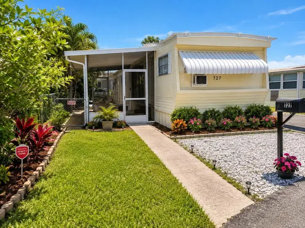 6580 SEMINOLE BLVD #727, Seminole, FL 33772