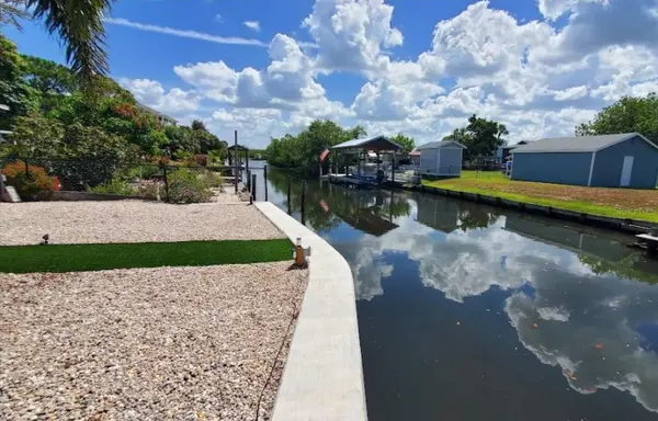 3503 W SHELL POINT RD, Ruskin, FL 33570