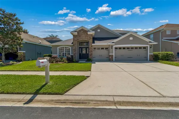 2336 NESSLEWOOD DR, Wesley Chapel, FL 33543