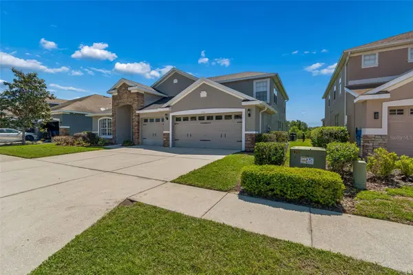 2336 NESSLEWOOD DR, Wesley Chapel, FL 33543