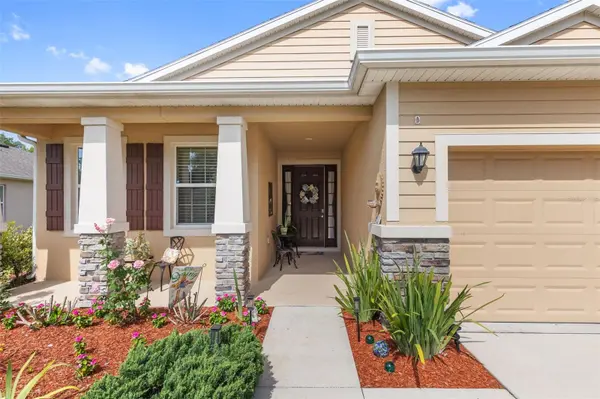 12421 EASTPOINTE DR, Dade City, FL 33525