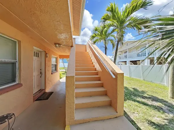 206 22ND AVE, Indian Rocks Beach, FL 33785