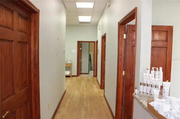 2835 ALT 19 HWY, Palm Harbor, FL 34683