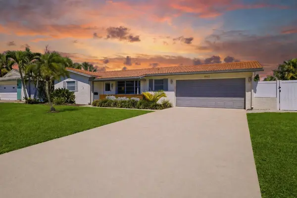 4462 39TH ST S, St Petersburg, FL 33711
