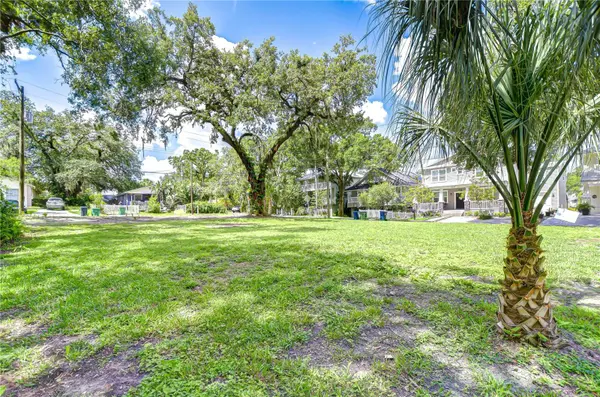 00 STANLEY, Tampa, FL 33604