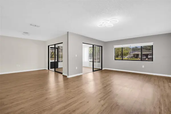 2765 COUNTRYSIDE BLVD #104, Clearwater, FL 33761