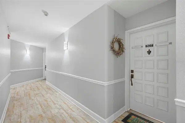 6180 SUN BLVD #307, St Petersburg, FL 33715