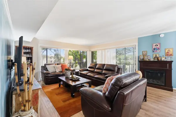 700 STARKEY RD #622, Largo, FL 33771