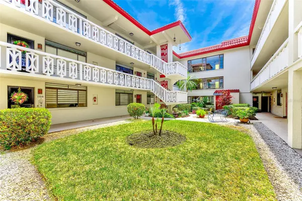 2612 PEARCE DR #209, Clearwater, FL 33764